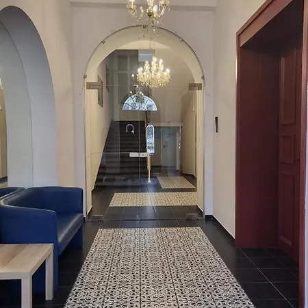 Apartment Bathelta *